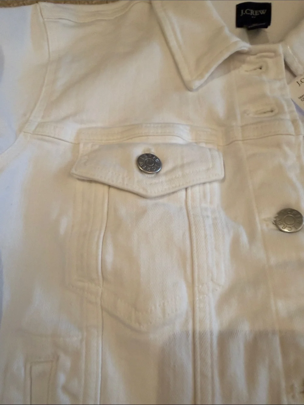 NWT J.Crew White Denim Jacket Women’s Medium Classic Button Front Trucker